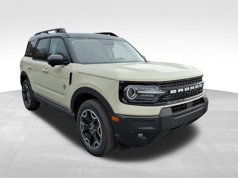New 2025 Ford Bronco Sport Outer Banks w/ Outer Banks Tech Package+ AWD/4WD image 16