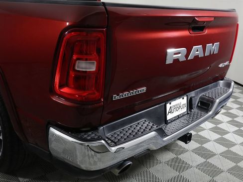 Used 2025 RAM 1500 Laramie AWD/4WD image 44