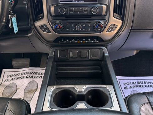 Used 2018 GMC Sierra 1500 Denali w/ Denali Ultimate Package AWD/4WD image 32