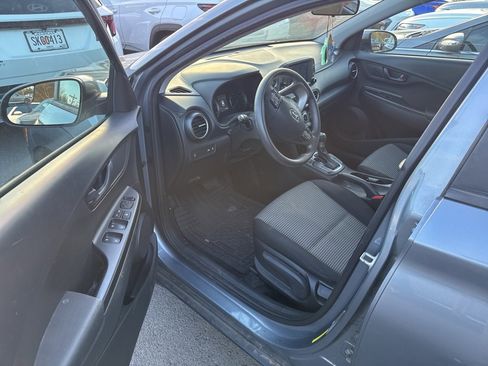 Used 2019 Hyundai Kona SE image 11