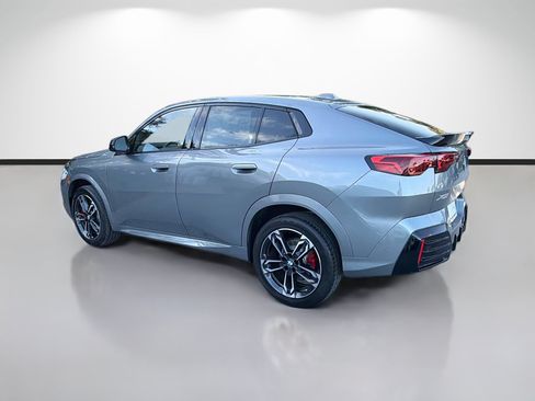 New 2026 BMW X2 xDrive28i w/ Technology Package AWD/4WD image 5