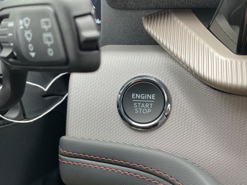 New 2026 Ford Explorer Active w/ Active Comfort Package image 16