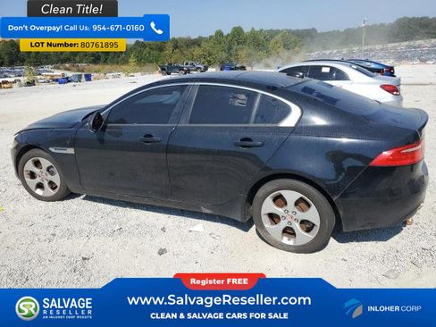Used 2018 Jaguar XE image 3