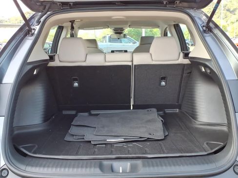 Certified 2023 Honda HR-V LX image 6