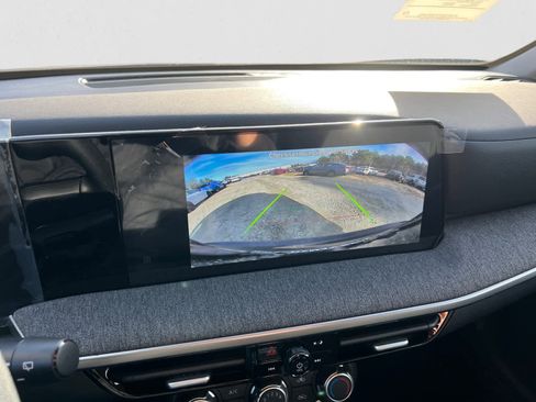 New 2026 Nissan Kicks S image 19