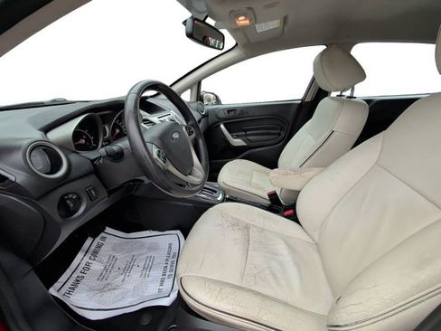 Used 2013 Ford Fiesta Titanium w/ Black Sport Appearance Pkg FWD image 9
