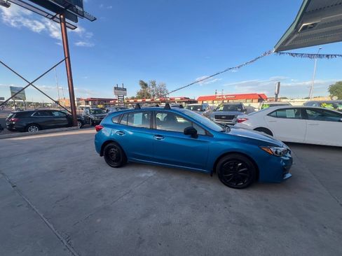 Used 2018 Subaru Impreza 2.0i AWD/4WD image 21
