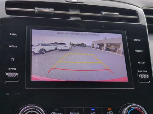 Certified 2023 Hyundai Tucson SEL FWD image 17