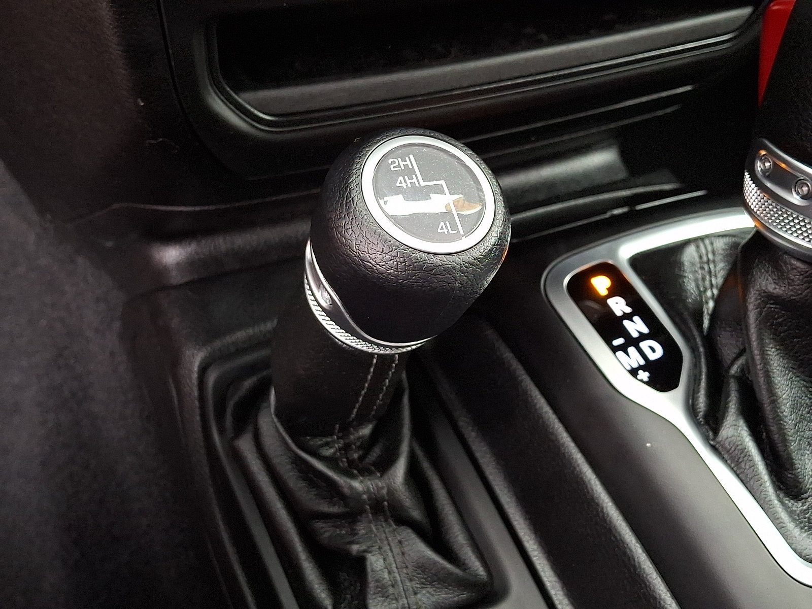 Used 2018 Jeep Wrangler Unlimited Sport S AWD/4WD image 23