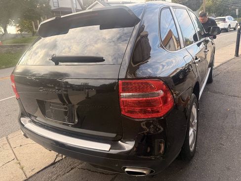 Used 2008 Porsche Cayenne AWD/4WD image 5