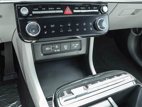 New 2026 Hyundai Tucson Limited AWD/4WD image 19