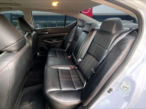 Used 2023 Nissan Altima 2.5 SR w/ SR Premium Package image 19