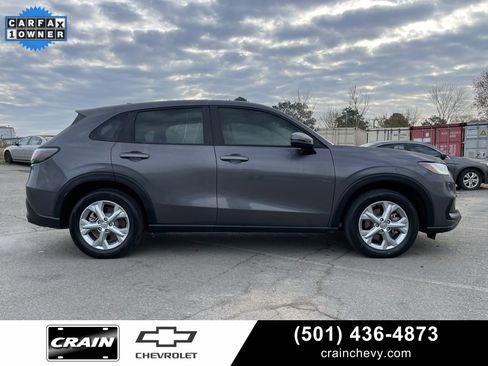 Used 2024 Honda HR-V LX image 9