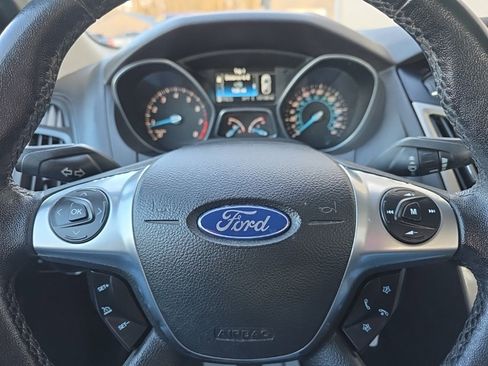 Used 2012 Ford Focus SEL image 16
