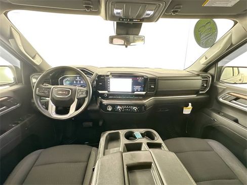 Used 2023 GMC Sierra 1500 Elevation image 3