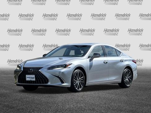 Used 2025 Lexus ES 300h w/ Premium Package FWD image 9