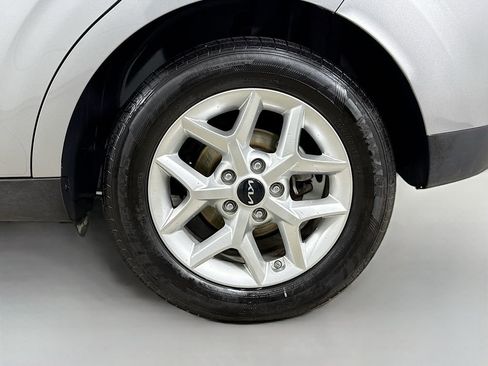 Used 2024 Kia Soul LX w/ Option Group 015 image 28