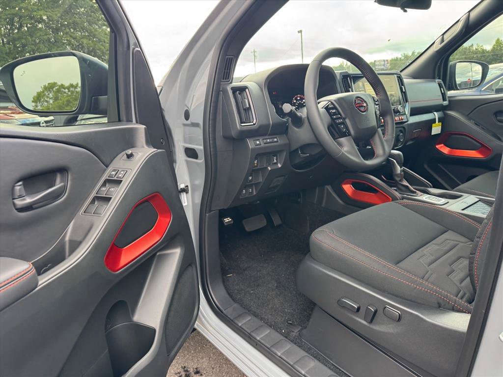 New 2026 Nissan Frontier PRO-4X w/ Pro-4x Convenience Package AWD/4WD image 14