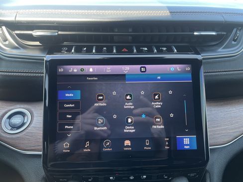 Used 2021 Jeep Grand Cherokee L Summit w/ Luxury Tech Group V image 34