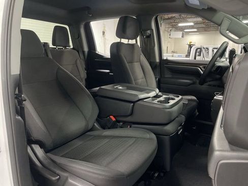 Used 2025 Chevrolet Silverado 1500 LT image 27