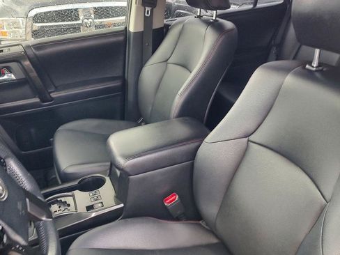 Used 2016 Toyota 4Runner Trail Premium AWD/4WD image 12