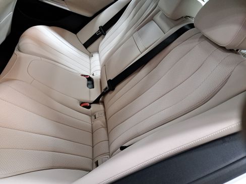 Used 2026 Mercedes-Benz E 350 4MATIC Sedan image 16