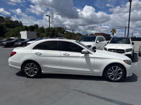 Used 2018 Mercedes-Benz C 300 Sedan image 4