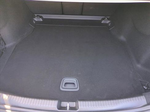 Used 2023 Mercedes-Benz C 300 Sedan image 6