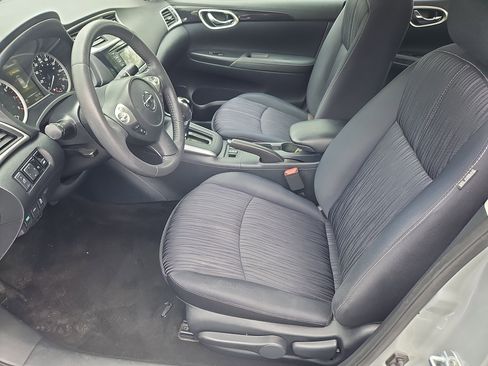 Used 2017 Nissan Sentra SV w/ Style Package FWD image 27