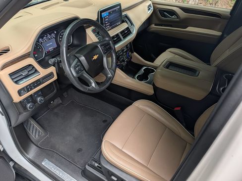 Used 2021 Chevrolet Tahoe Premier AWD/4WD image 13