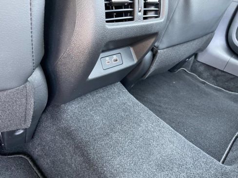 New 2026 Nissan Altima 2.5 SR FWD image 12