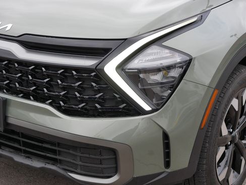 Certified 2023 Kia Sportage X-Line AWD/4WD image 16