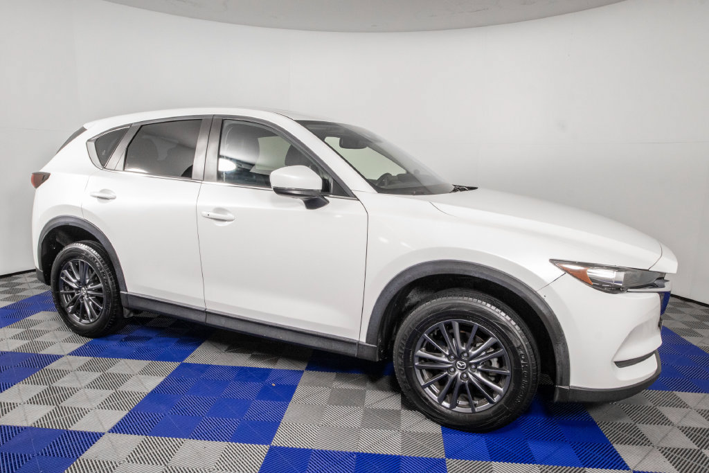 Used 2020 MAZDA CX-5 Touring FWD image 4