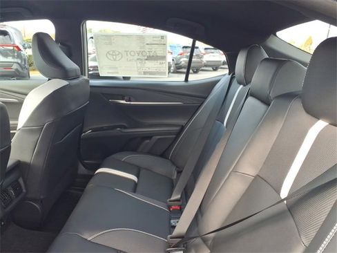 New 2026 Toyota Camry SE image 7