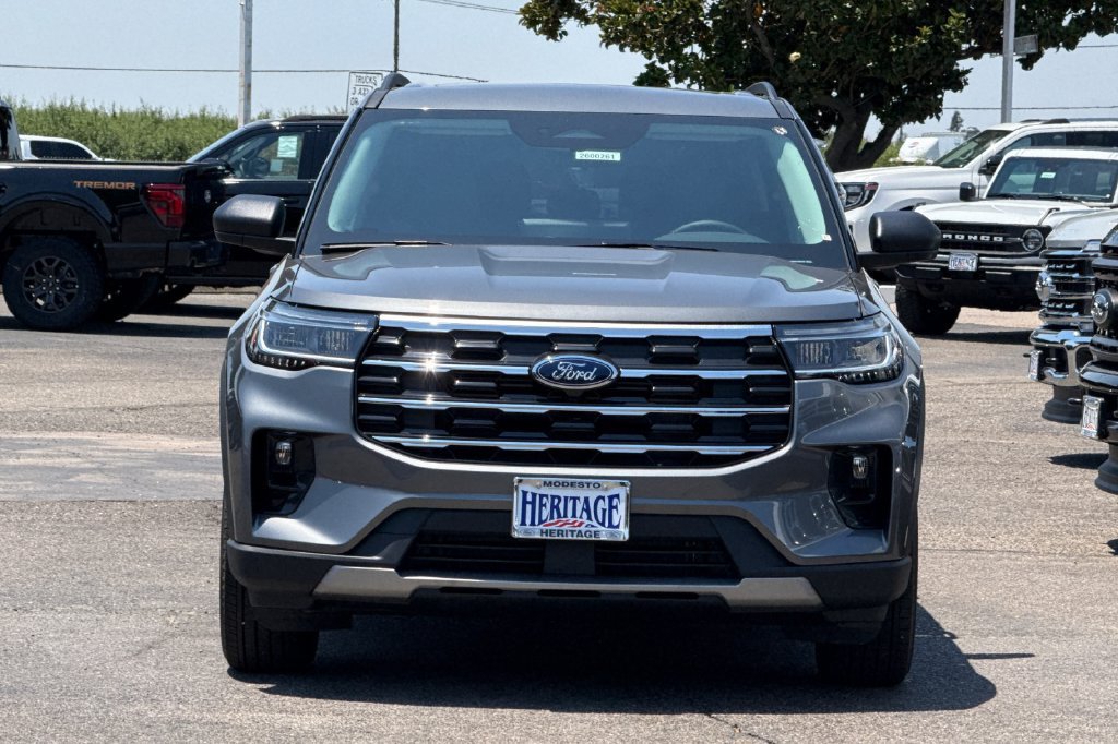 New 2026 Ford Explorer Active w/ Active Comfort Package AWD/4WD image 9
