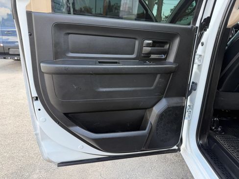 Used 2020 RAM 4500 Tradesman w/ Chrome Appearance Group AWD/4WD image 15