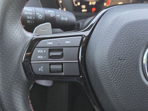 Certified 2025 Acura ADX A-Spec image 37