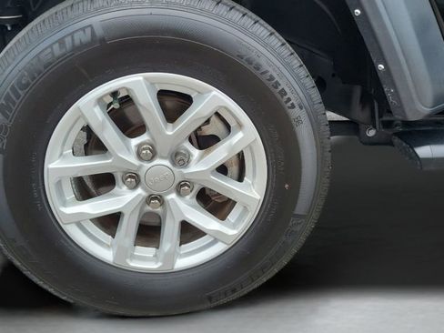 Used 2023 Jeep Wrangler Sport AWD/4WD image 25