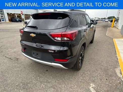 Used 2023 Chevrolet TrailBlazer LT FWD image 8