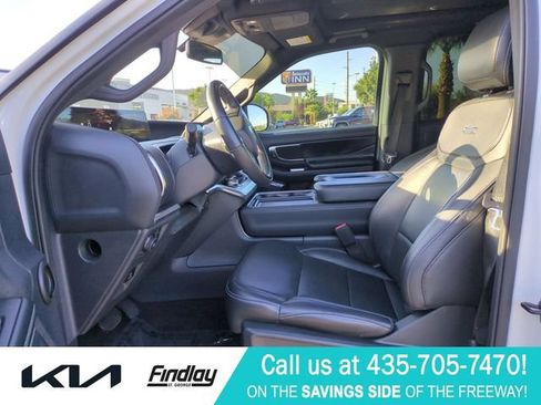 Used 2025 Ford Expedition Max Platinum w/ Stealth Performance Package AWD/4WD image 16