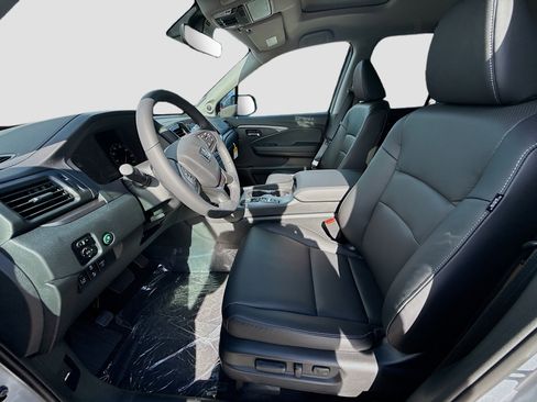 New 2026 Honda Ridgeline RTL image 16