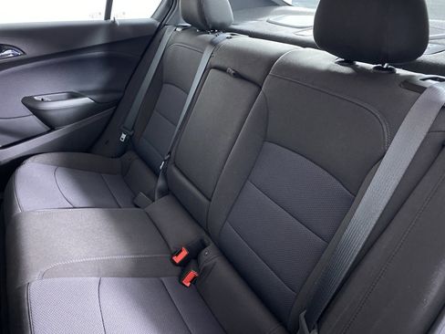 Certified 2018 Chevrolet Cruze LT w/ Sun And Sound Package image 14