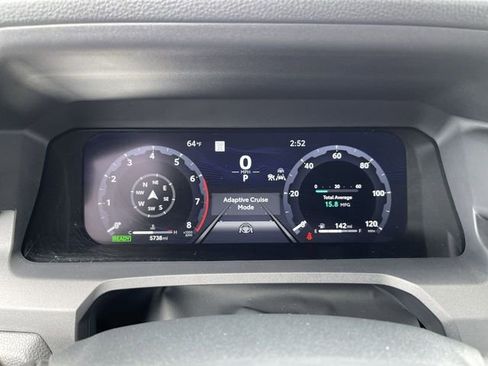 Certified 2025 Toyota 4Runner Trailhunter image 16