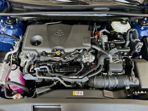 New 2026 Toyota Camry SE image 8