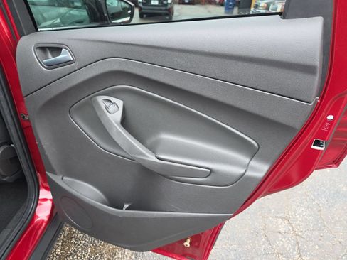 Used 2015 Ford Escape SE AWD/4WD image 28