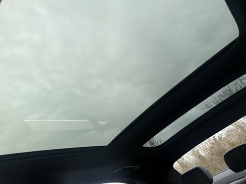 Used 2021 Mercedes-Benz C 300 C 300 image 30