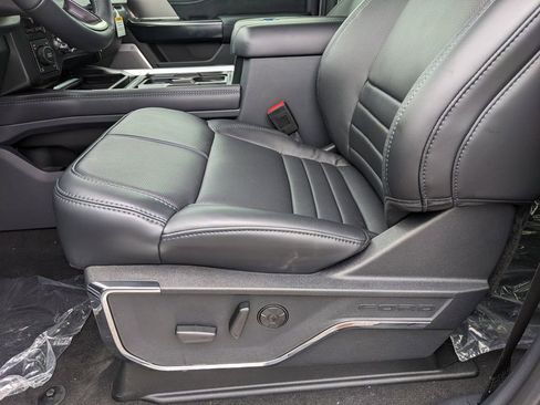 New 2026 Ford F250 Platinum AWD/4WD image 22