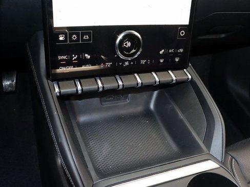 New 2026 GMC Terrain Elevation w/ Elevation Premium Package image 20