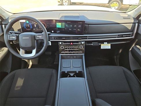 New 2026 Hyundai Santa Fe SE image 8