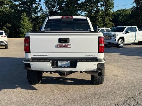 Used 2016 GMC Sierra 2500 Denali w/ Duramax Plus Package AWD/4WD image 3